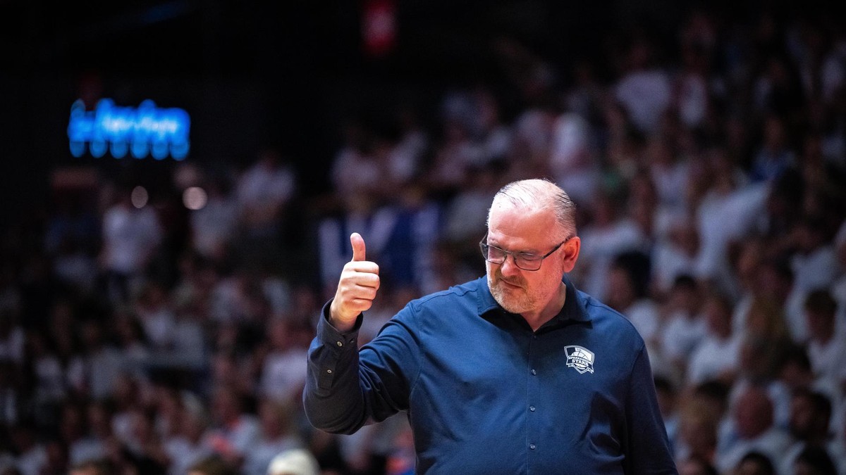  BASKETBALL BUNDESLIGA PROA PLAYOFF - 1/4 FINALE, SPIELTAG 1 / SCIENCE CITY JENA - VFL SPARKASSENSTA