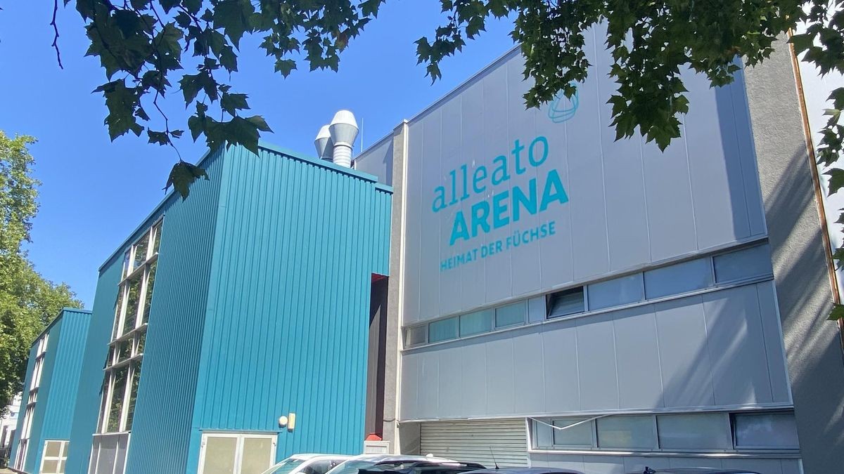 Es geht um die Zukunft der Eissporthalle Duisburg.