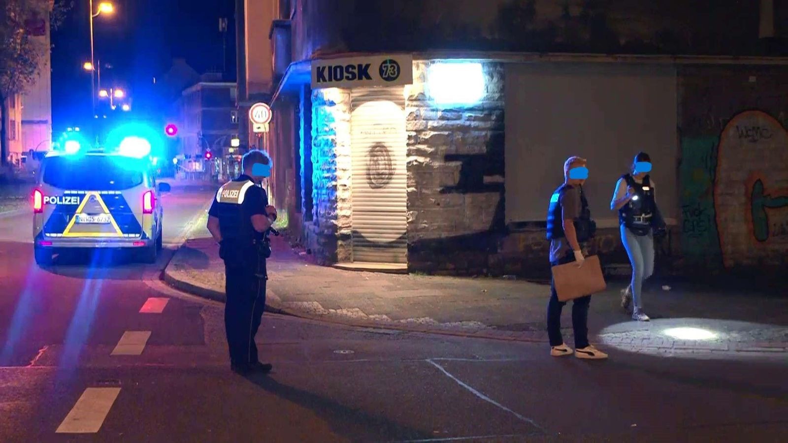 Messer-Attacke? Polizei durchkämmt Blücherpark in Dortmund
