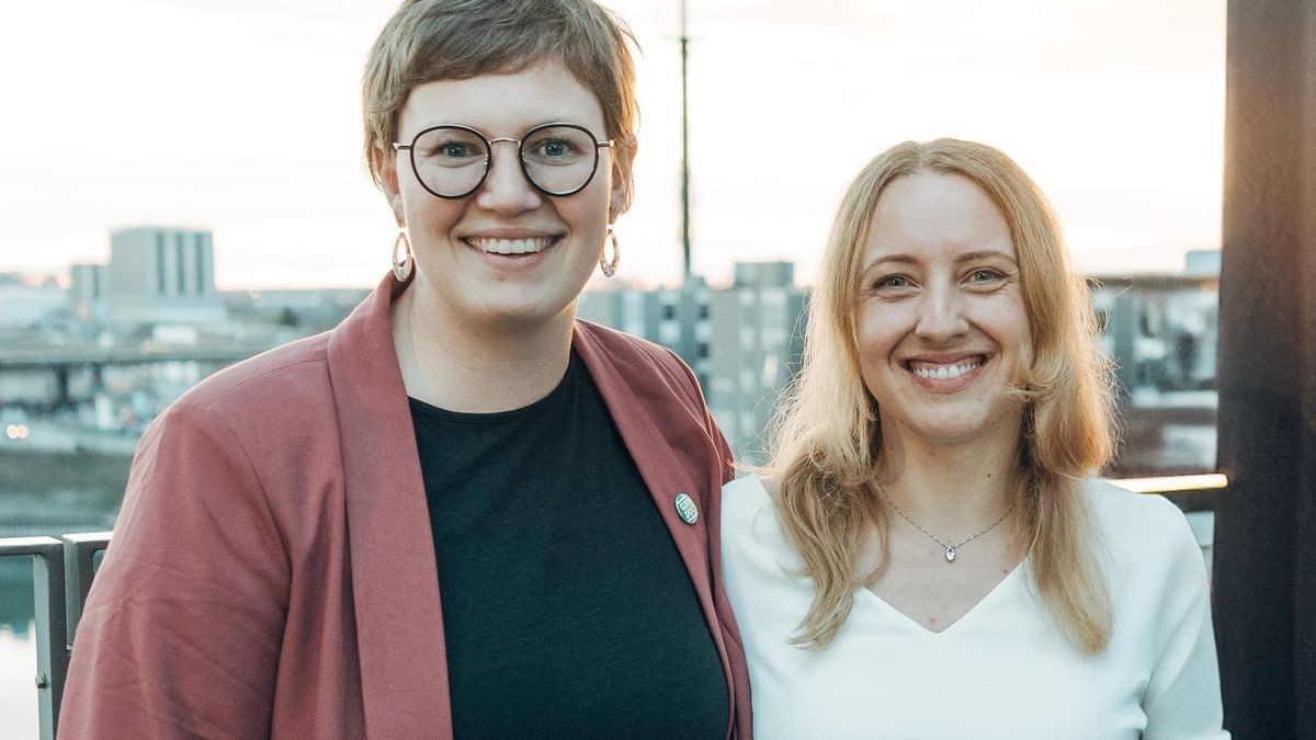 Im Frühjahr wählten die Grünen in Duisburg Vera Kropp (l.) und Deborah Rapp (r.) zu Sprecherinnen des Kreisverbandes.