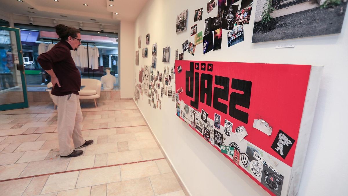 Schilder, Plakate, Fanzines: Für die Ausstellung ist einiges zusammen gekommen. 