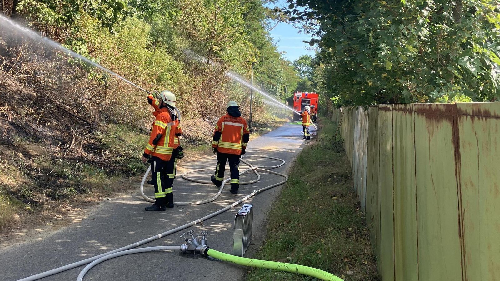Brand am Hauptgüterbahnhof Braunschweig: Wehren im Einsatz