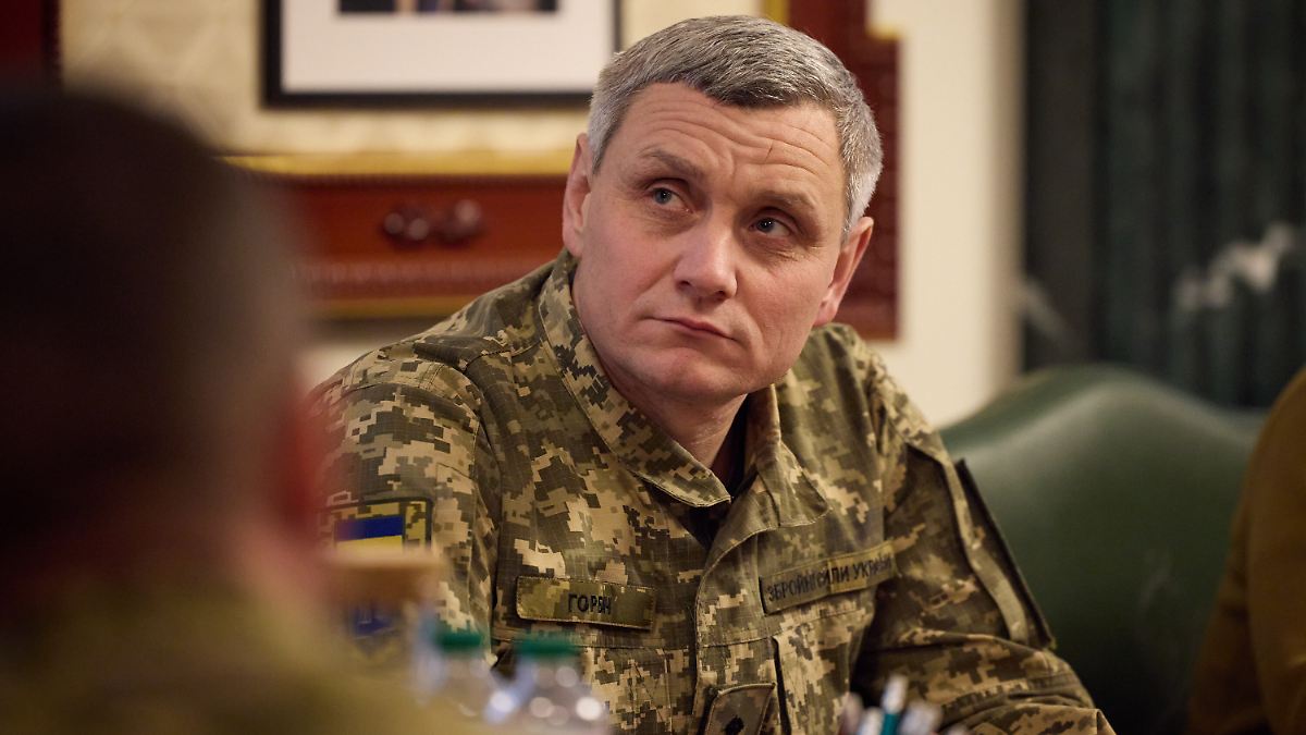 "Seit Anfang Sommer ...": Ukrainischer Armeechef berichtet von neuer russischer Strategie