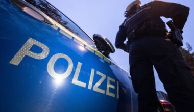 In Straßenbahn in Halle sexuell belästigt! Wer kennt diesen Mann? (Foto im Text)