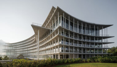Bürobau bei Genf von Herzog & de Meuron / Auf Wachstum ausgelegt - Architektur und Architekten - News / Meldungen / Nachrichten