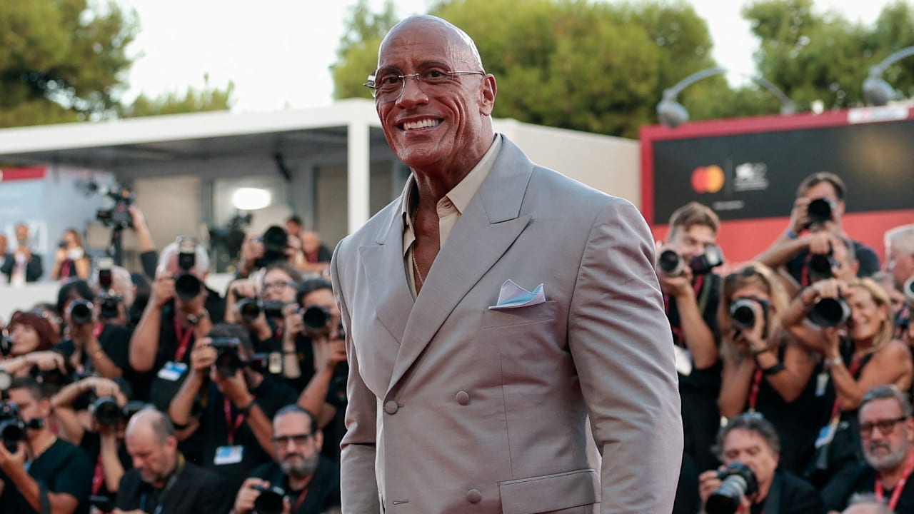 Dwayne Johnson in Berlin: Live-Stream der „Smashing Machine“-Premiere | Unterhaltung