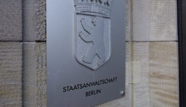 Anklage: Frau heuert über Stieftochter (13) Killerin für Ehemann an | Regional