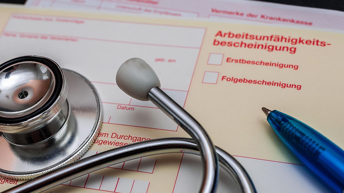 Auch weitere Person im Fokus: Disziplinarverfahren gegen dauerkranke Lehrerin eingeleitet