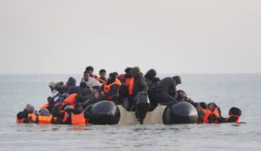 Rechtspopulisten machen Stimmung: Mehr Bootsmigranten fahren über Ärmelkanal nach England