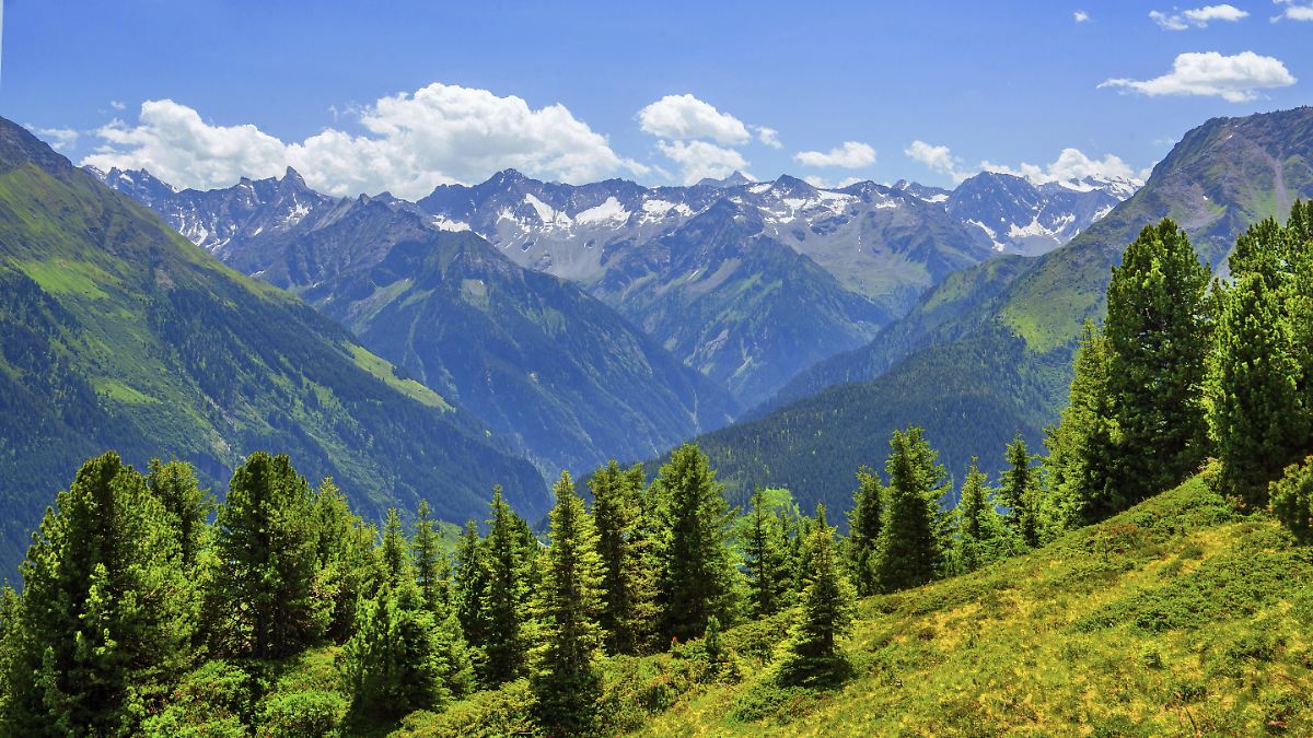 Paar wanderte abseits der Wege: Berlinerin stürzt im Zillertal in den Tod