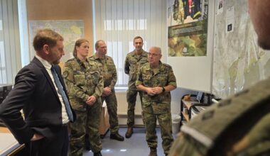Michael Kretschmer besucht Landeskommando Sachsen der Bundeswehr