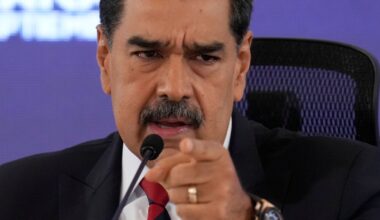 USA kämpfen gegen Drogenkartell: US-Kriegsschiffe vor Venezuelas Küste: Maduro warnt vor "Blutbad"