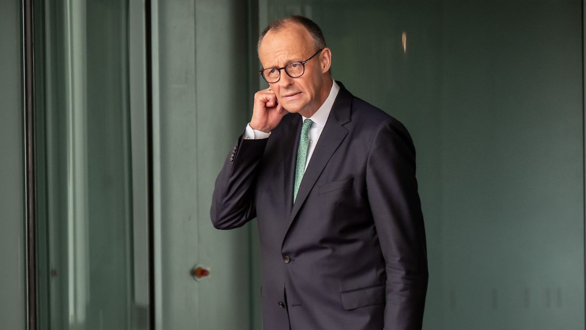 "Betrag muss möglich sein": Merz will beim Bürgergeld zehn Prozent sparen - Kritik an Bas-Aussagen