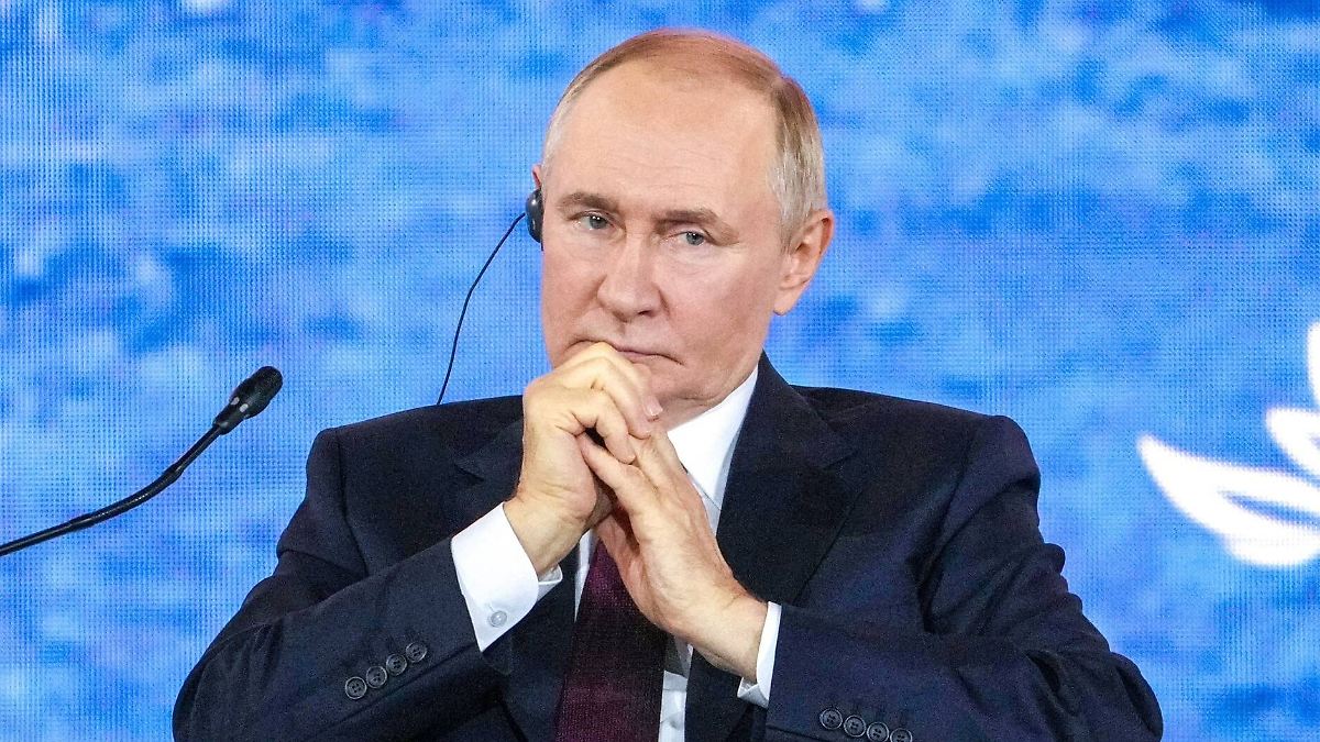 Überraschende Andeutung von Fico: Putin angeblich an Treffen mit Selenskyj außerhalb Moskaus "interessiert"