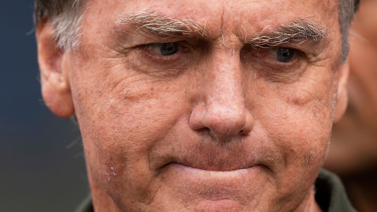 Erster Eingriff bereits erfolgt: Brasiliens Ex-Präsident Bolsonaro leidet an Hautkrebs