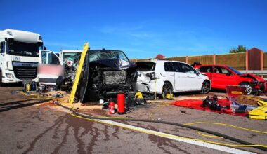 Unfall A9: Viele Verletzte bei Massenkarambolage nahe Leipzig, Fußballspiel in Berlin verschoben