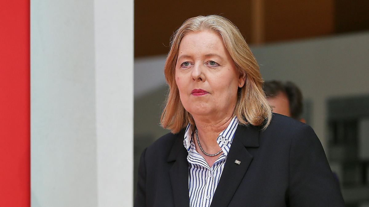 "Mitwirkungspflichten einhalten": Bärbel Bas: Regierung wird strenger gegen Bürgergeld-Betrug vorgehen