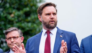 Trump-Vize zeigt auf Demokraten: JD Vance sieht USA auf dem Weg in "Shutdown"