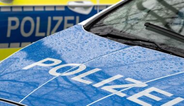 Protest in Alt-Treptow: Propalästinensische Demonstranten blockieren Firmengelände