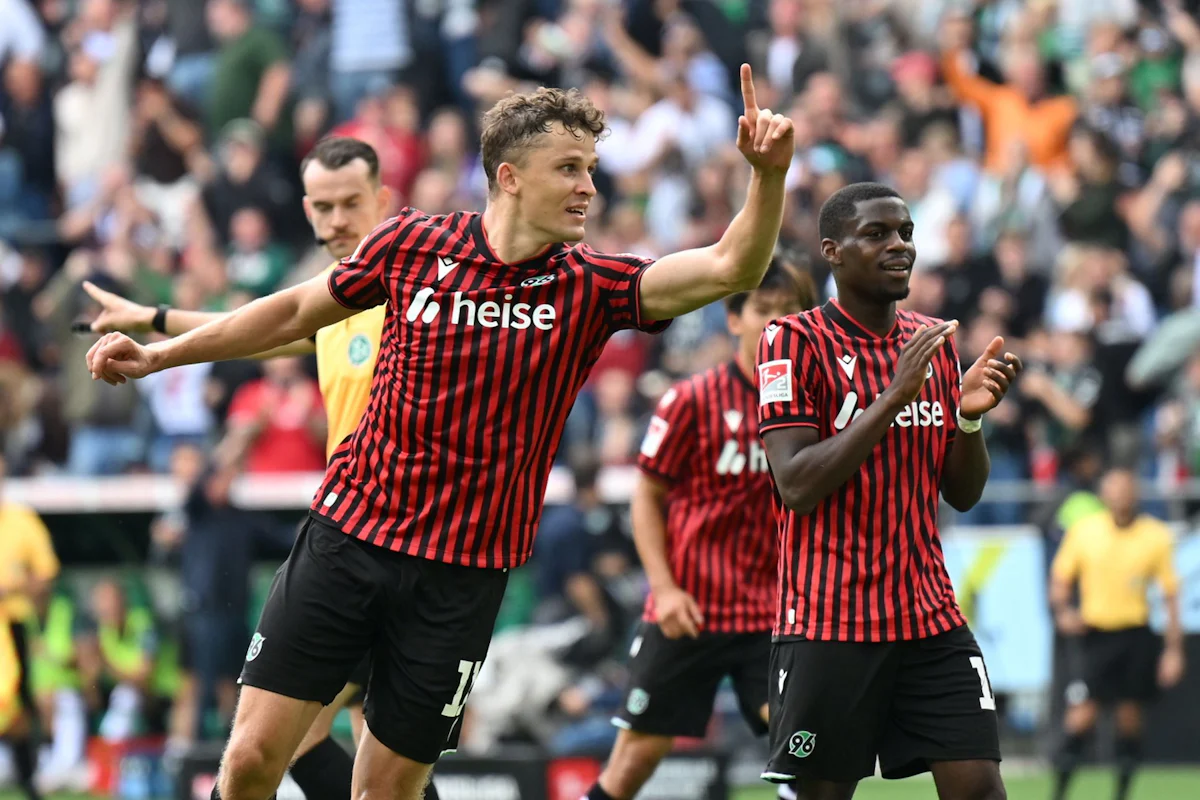 2. Fußball-Bundesliga - Hannover 96 muss auf Stürmer Pichler verzichten - Sport