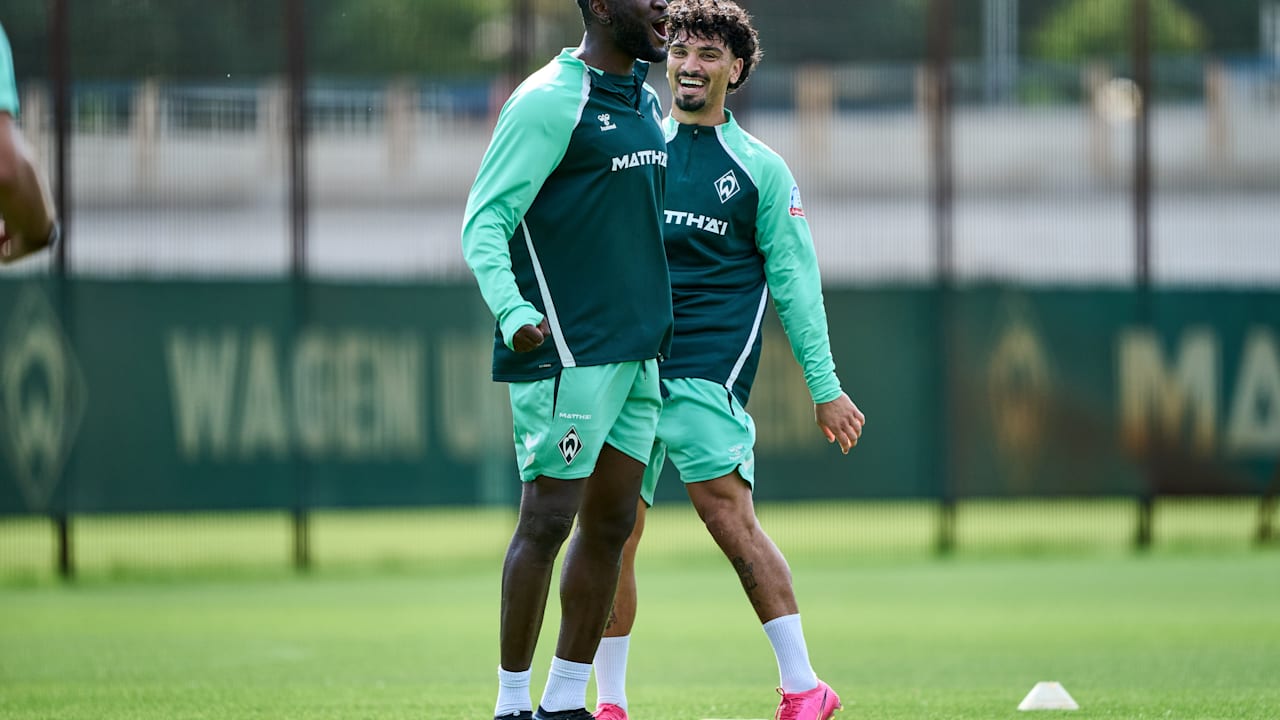 Werder Bremen: Kurioser Kumpel-Treff für Puertas – Drei Neue kennen sich lange | Sport