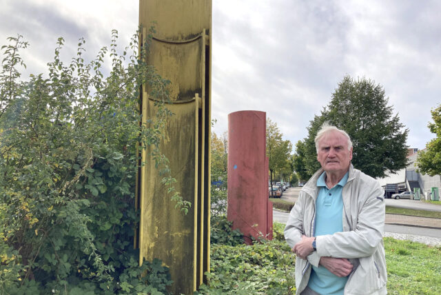 Röhrendenkmal am Kreisverkehr am Luisenglück in Dortmnd-Hombruch