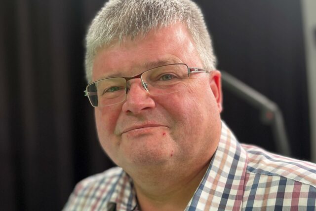 Der CDU-Fraktionsvorsitzende in der Bezirksvertretung Scharnhorst, Jürgen Focke, bekräftigt seinen Wunsch nach einem neuen Gymnasium in Grevel.