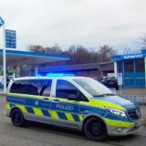 Polizeiauto vor Aral-Tankstelle in Brambauer