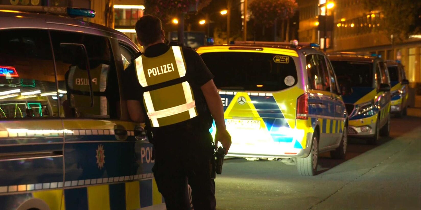 Mann auf Kampstraße schwer verletzt