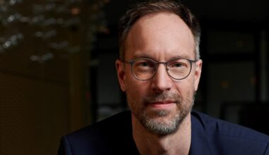 Jaš Otrin startet als neuer Intendant des Ballett Dortmund.