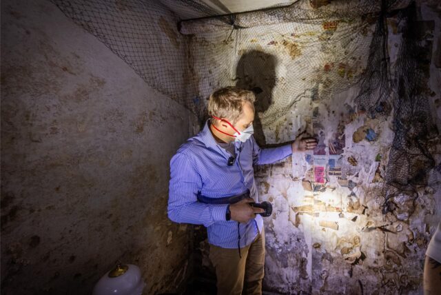 Stadtarchäologe Ingmar Luther im Bunker „Danziger Freiheit“.