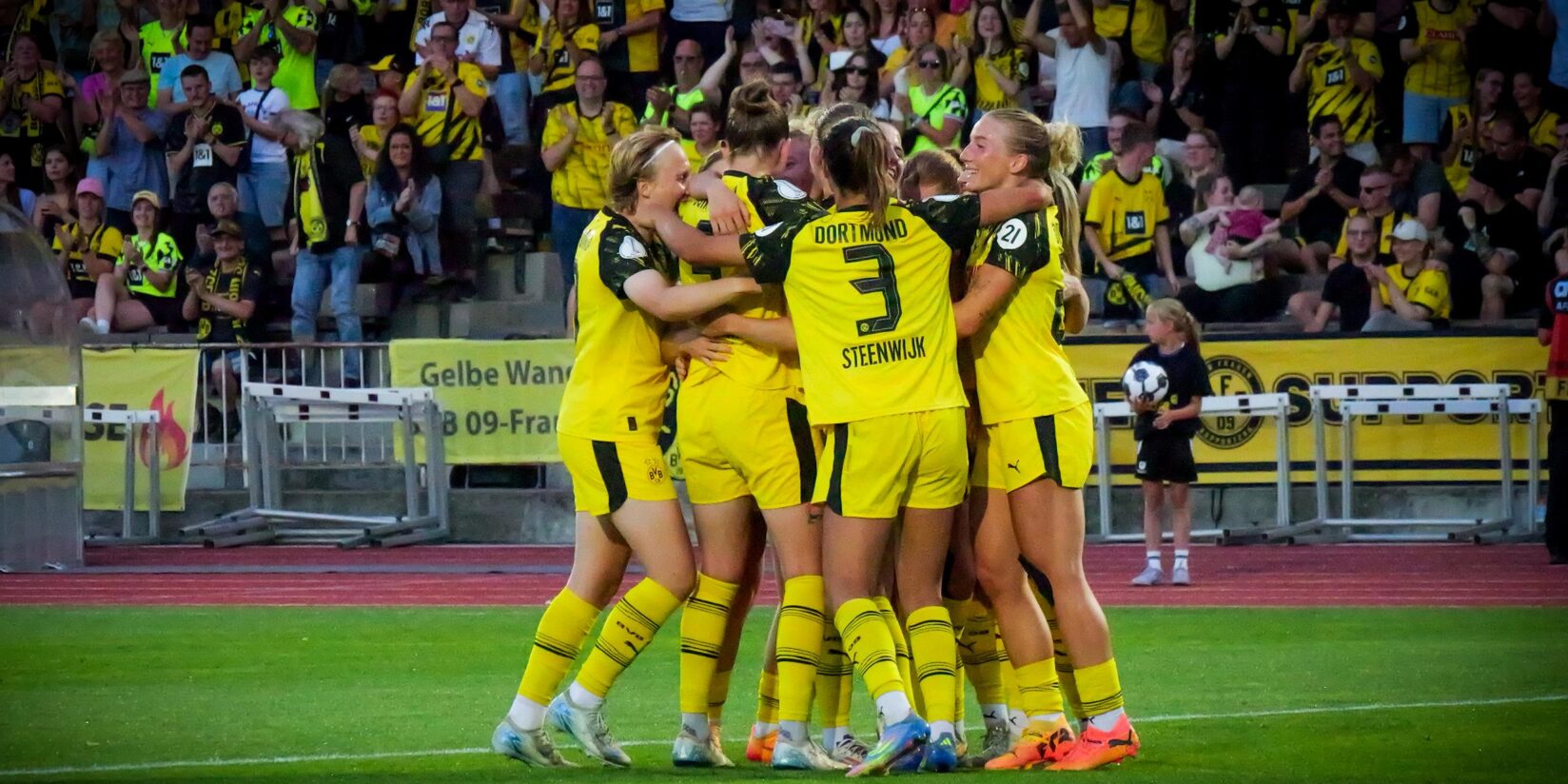 1. FFC Recklinghausen gegen Borussia Dortmund im Liveticker