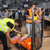 Hier ein Blick ins Briefwahlzentrum an den Westfalenhallen am ersten Wahltag der Kommunalwahl 2025 in Dortmund