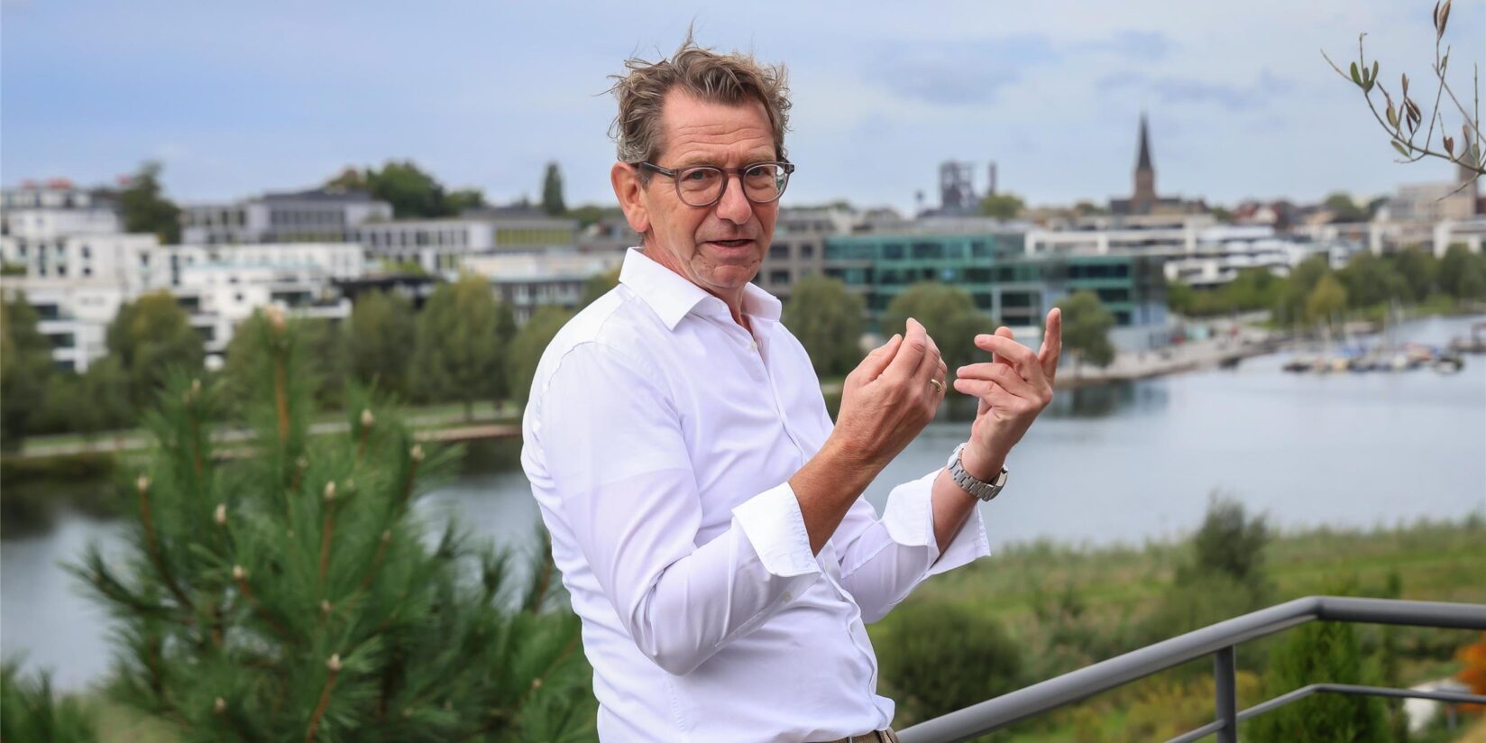 Architekt Galert hat die Villen am Phoenix-See entworfen und wohnt hier selbst