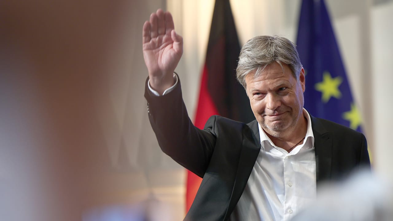 Robert Habeck beendet Karriere: Anspruch auf üppige Pensionen | Politik