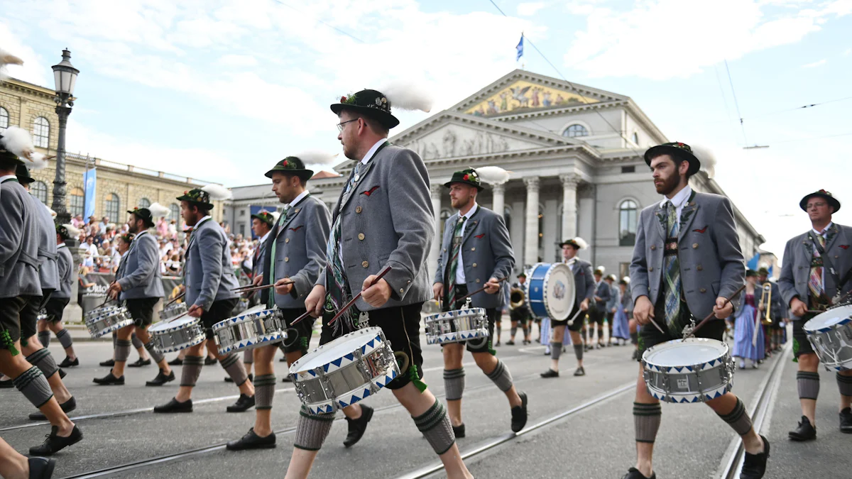 Oktoberfest-News 2025: Trachten- und Schützenumzug zieht am Sonntagvormittag durch München - München