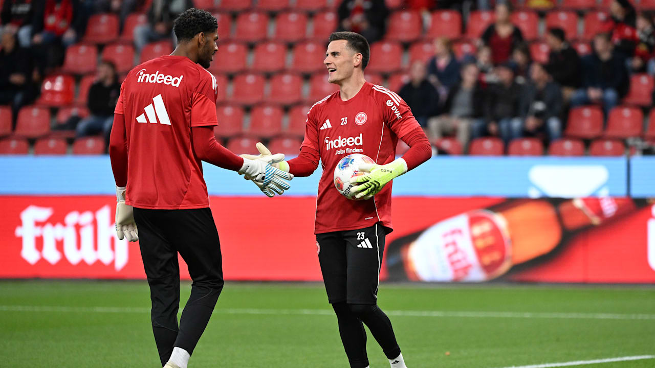 Eintracht Frankfurt: So plant Dino Toppmöller jetzt im Tor! | Sport