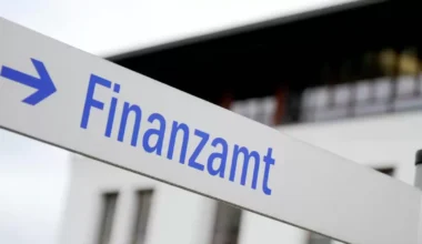 Finanzamt gibt Einblick hinter die Kulissen: Landesweiter Karrieretag auch in Ludwigshafen - Ludwigshafen