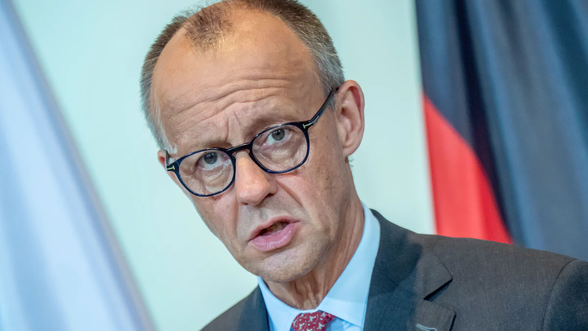 USA News: Merz will russisches Vermögen für Ukraine-Kredit nutzen - Politik