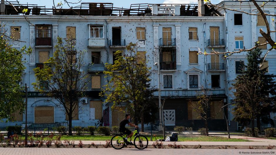 Was Menschen im Donbass davon halten – DW – 02.09.2025