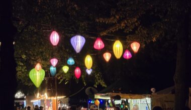 Helmnot-Theater lobt Halles Publikum und perfekte Organisation des Laternenfestes – Du bist Halle
