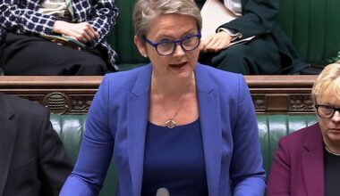 Großbritannien setzt Familiennachzug für Flüchtlinge aus