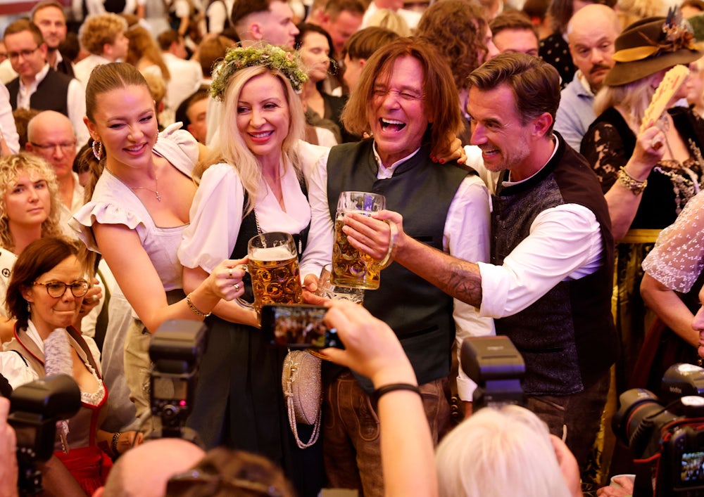Joelina, Ramona und Jürgen Drews mit Florian Silbereisen (von links).