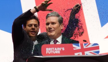 London: Starmers Idee vom neuen Ausweis - Politik