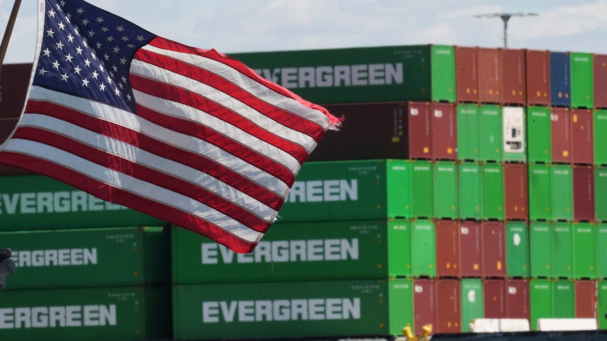 Falls Trump neue Zölle androht: "Die EU kann die Abhängigkeit der USA als Munition nutzen"