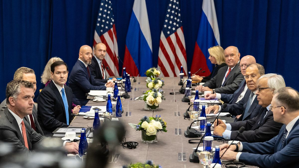 Moskau: "Gehen Ursachen an": Rubio verlangt von Lawrow "sinnvolle Schritte" für Frieden in der Ukraine
