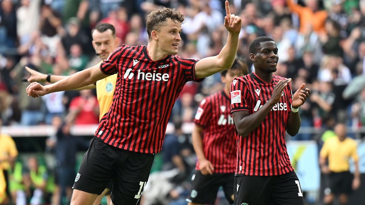 Niedersachsen & Bremen: Hannover 96 muss auf Stürmer Pichler verzichten