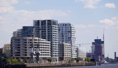 Hamburg & Schleswig-Holstein: Elbtower-Interessent wartet auf Entscheidung der Politik