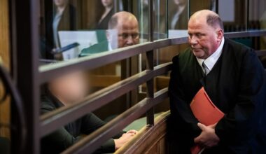 Berlin & Brandenburg: Führender Neonazi tritt in Berlin Haftstrafe an