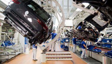 Niedersachsen & Bremen: Umfrage: Viele Industriebetriebe planen Stellenabbau